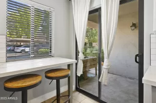 Photo #5: 6599854 Listing
