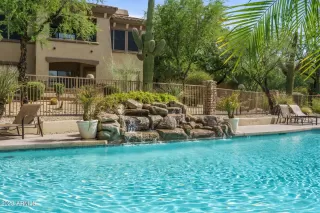 Photo #1: 6600033 Listing