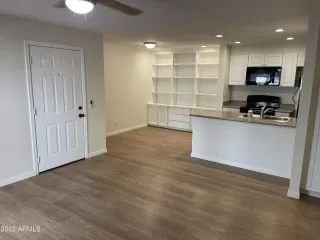 Photo #6: 6600137 Listing 