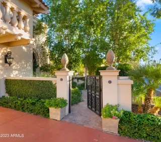 Photo #2: 6600655 Listing