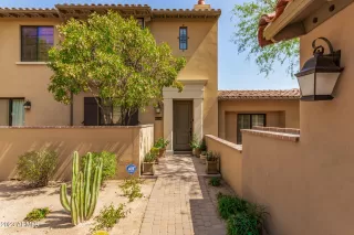 Photo #5: 6600883 Listing 