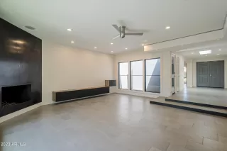 Photo #6: 6601056 Listing 