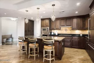 Photo #3: 6601196 Listing 