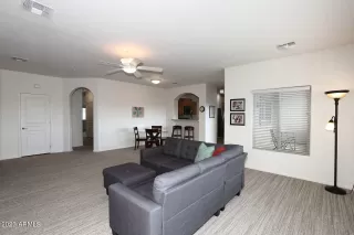 Photo #2: 6601257 Listing