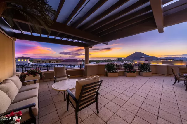 MLS: 6601306 Condo For Sale