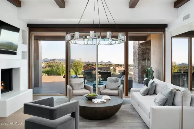 MLS: 6601348 Condo For Sale