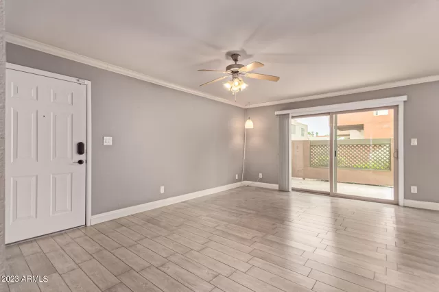 MLS: 6601373 Condo For Sale