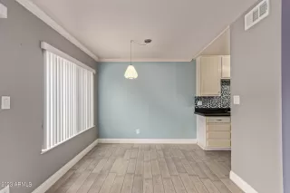 Photo #5: 6601373 Listing 