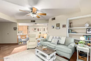 Photo #4: 6601602 Listing