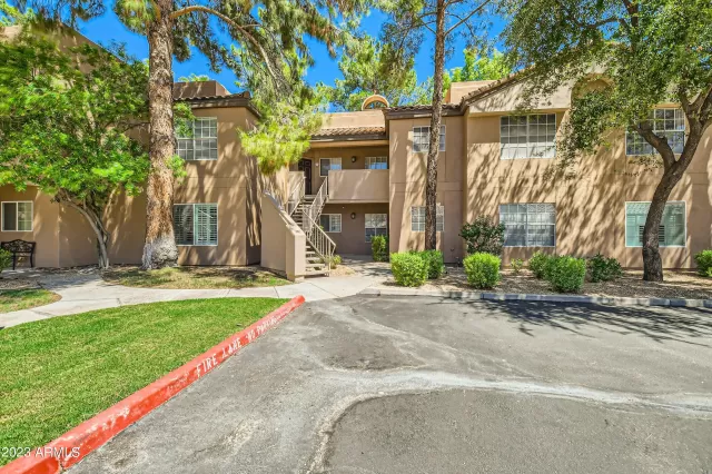 MLS: 6601676 Condo For Sale