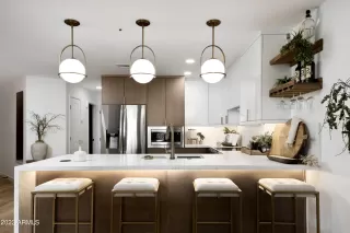 Photo #6: 6601959 Listing 