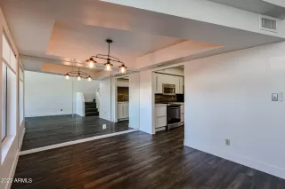 Photo #2: 6602303 Listing 