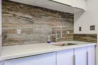 Photo #5: 6602303 Listing 