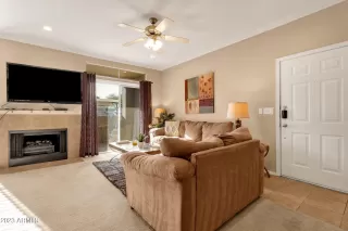 Photo #3: 6602436 Listing