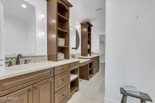 Photo #6: 6602773 Listing