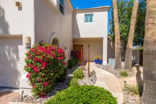 Photo #1: 6602952 Listing