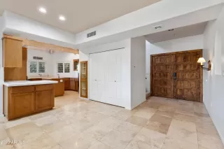 Photo #4: 6602952 Listing