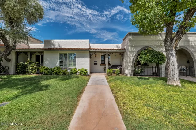 MLS: 6603516 Condo For Sale