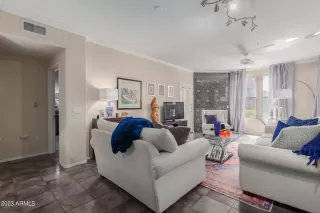 Photo #2: 6603524 Listing