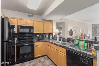 Photo #4: 6603524 Listing