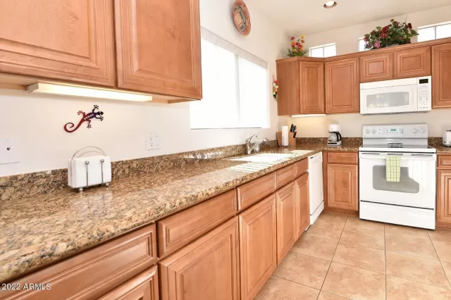 MLS: 6603683 Condo For Sale