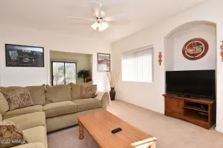 Photo #4: 6603683 Listing