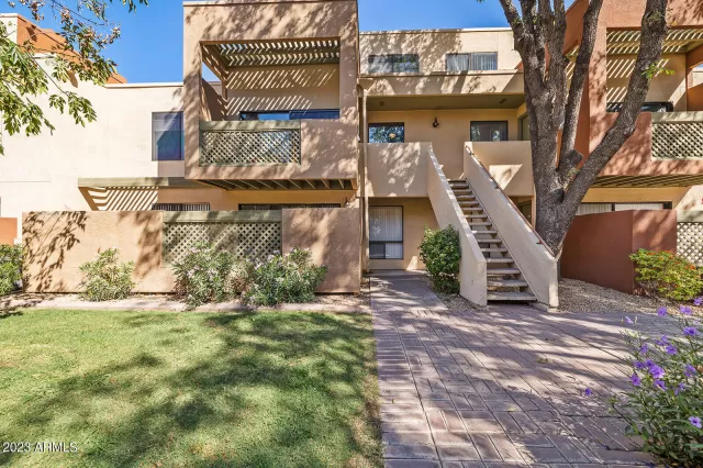 MLS: 6603766 Condo For Sale