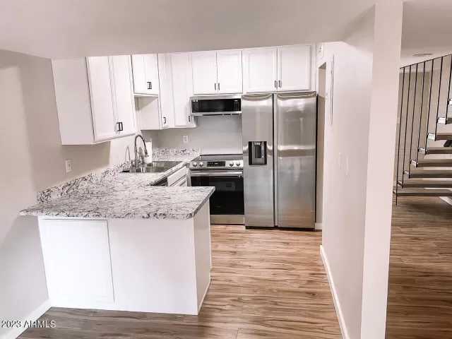 MLS: 6604191 Condo For Sale