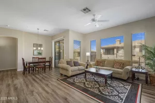 Photo #2: 6604391 Listing