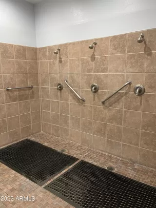 Photo #6: 6604514 Listing