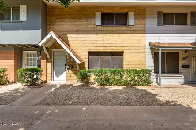 MLS: 6604576 Condo For Sale