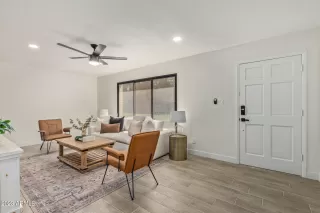 Photo #3: 6604576 Listing