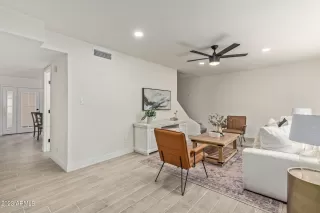 Photo #5: 6604576 Listing