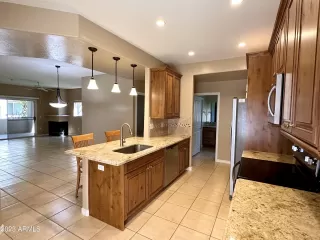 Photo #4: 6604813 Listing