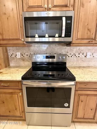 Photo #5: 6604813 Listing