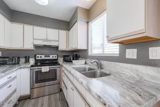 Photo #4: 6604956 Listing