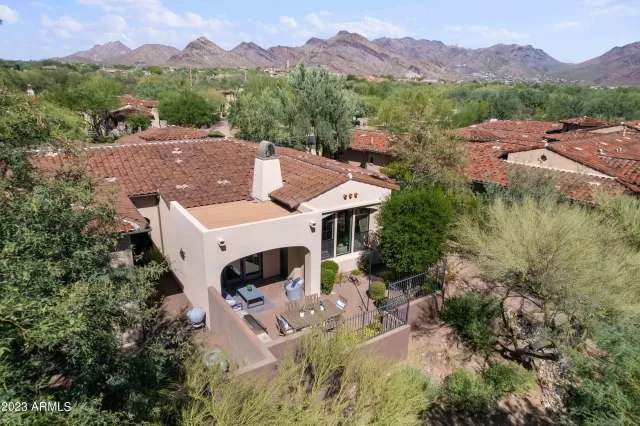 MLS: 6605317 Condo For Sale