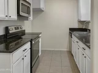 Photo #2: 6605389 Listing 