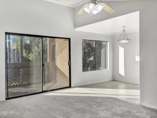 Photo #2: 6605402 Listing 