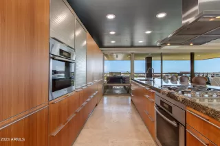 Photo #2: 6605456 Listing