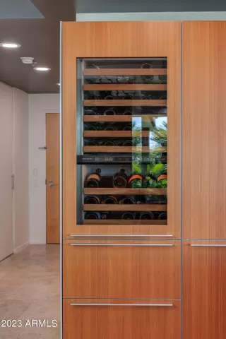 Photo #5: 6605456 Listing