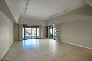 Photo #4: 6605465 Listing