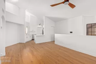 Photo #3: 6605487 Listing