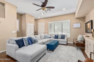 Photo #3: 6605498 Listing