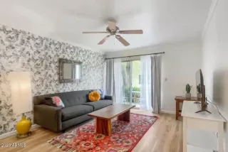 Photo #2: 6605777 Listing