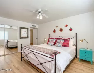 Photo #6: 6605777 Listing