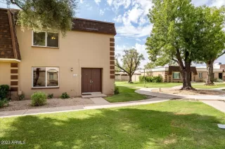 Photo #2: 6605811 Listing
