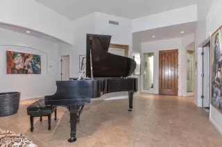 Photo #3: 6605901 Listing 