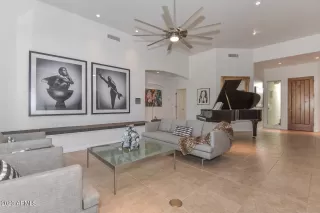 Photo #5: 6605901 Listing 