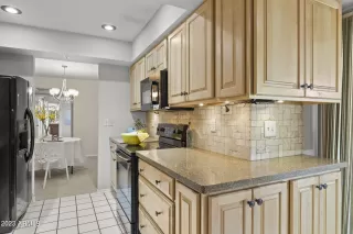 Photo #4: 6605928 Listing 